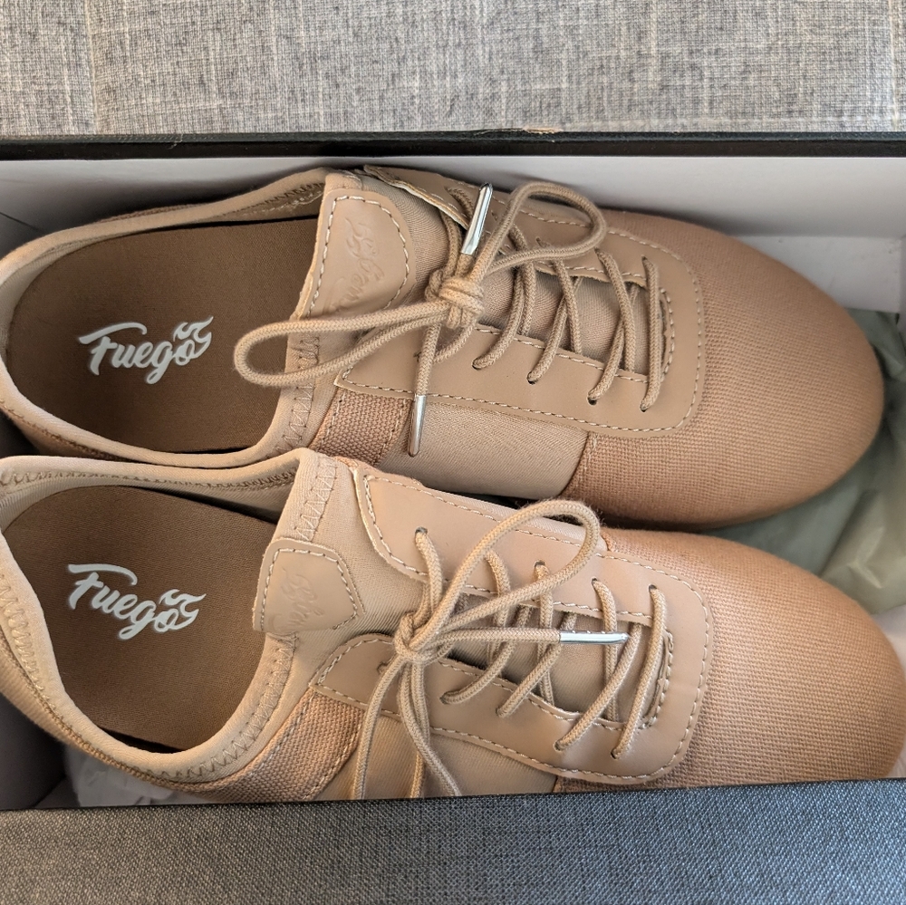 Fuego Dance Split Sole Sneaker Women Size 7 - Picture 4 of 9